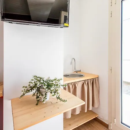 Center House Guest house