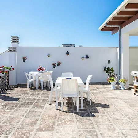 Center House Guest house