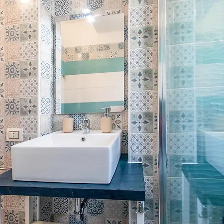 Guest house Center House 3*