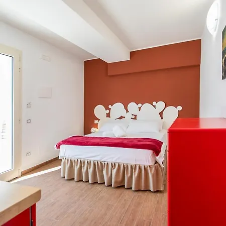 Guest house Center House *