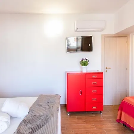 Guest house Center House 3*