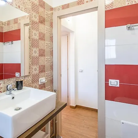 Guest house Center House